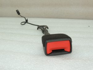Seat Cupra Leon KL8 Drošības jostas sprādze priekšējā kreisā 8Y0857755