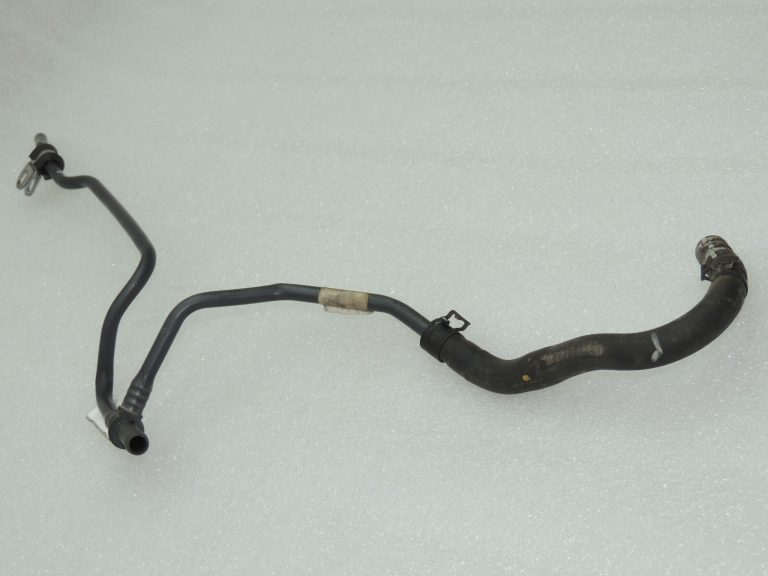 OEM Seat Cupra Leon KL8 1.5TSIC dzesēšanas šķidruma šļūtene Dzesēšanas šķidruma caurules šļūtene