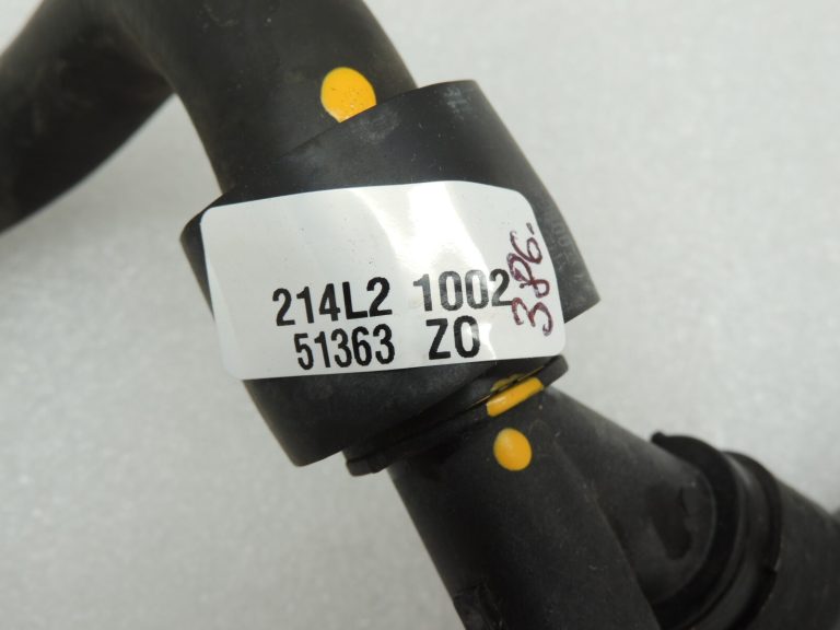 OEM Seat Cupra Leon KL8 1.5TSIC dzesēšanas ūdens šļūtene 5Q0122051FA