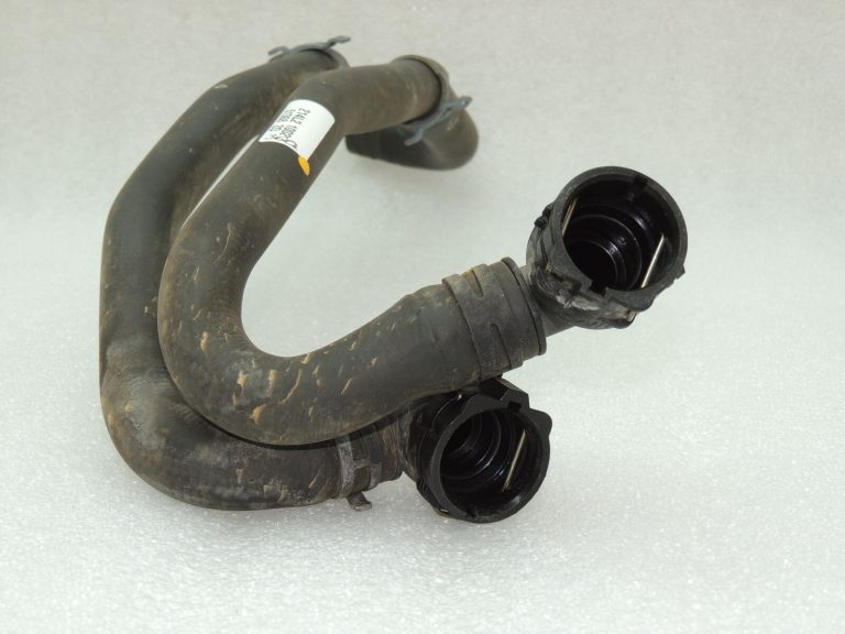 OEM Seat Cupra Leon KL8 1.5TSIC dzesēšanas caurules dzesēšanas šļūtene 5Q0121156D