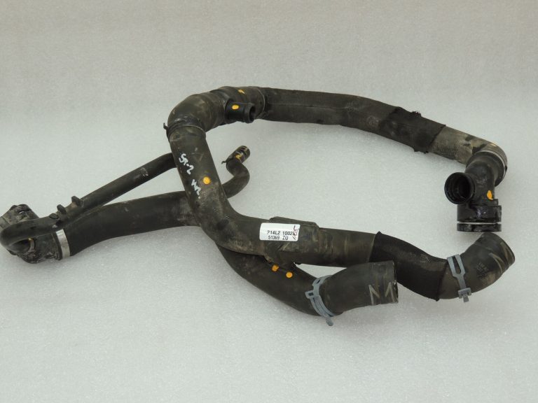 OEM Seat Cupra Leon KL8 1.5TSIC dzesēšanas šķidruma šļūtene 5Q0121049CR