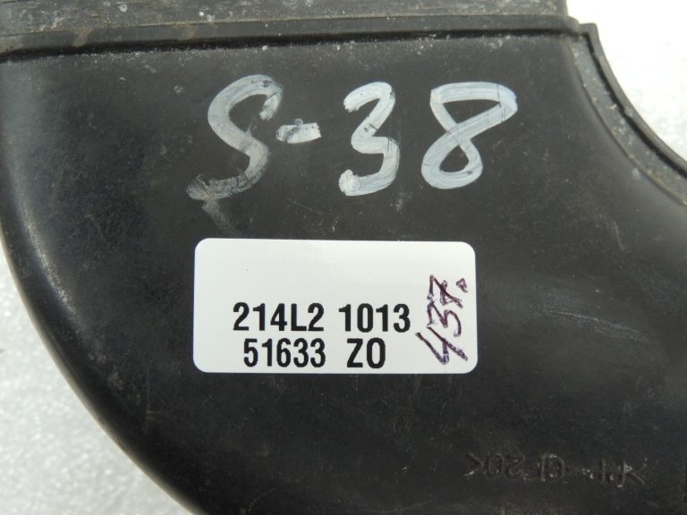 Suzuki SX4 gaisa ieplūdes šļūtene 1376680J00