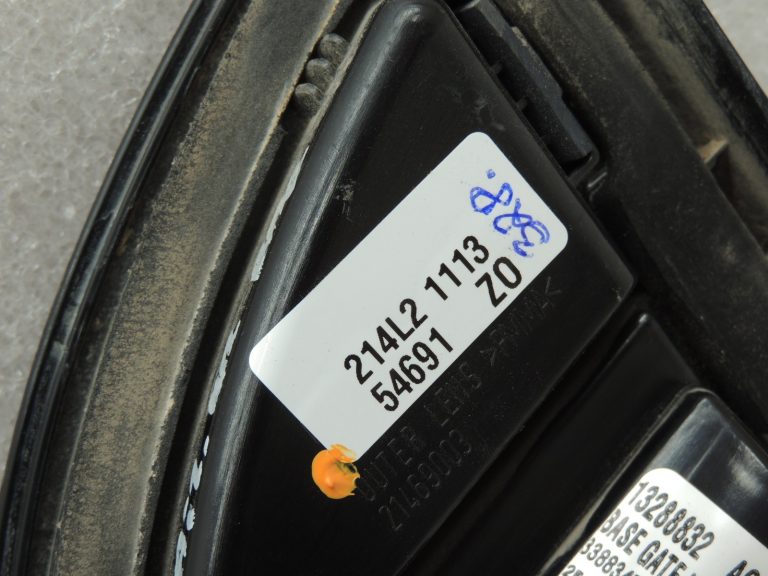 OEM Opel Zafira C aizmugurējais kreisais lukturis 39043680, 13386605