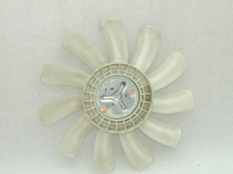OEM Suzuki SX4 1.9DDiS Dzinēja dzesēšanas ventilators 1711179J60
