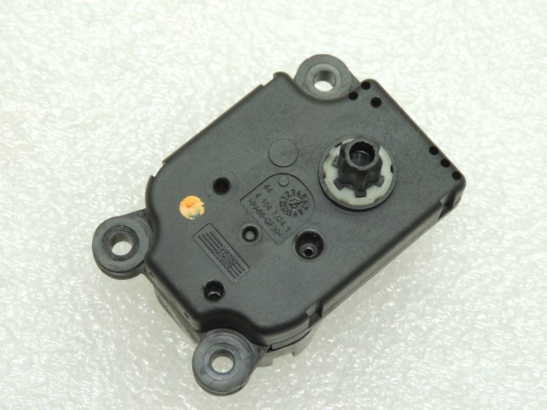 OEM Opel Zafira C 2.0CDTi Apkures ventilācijas aizbīdnis Servomotors Servomotors