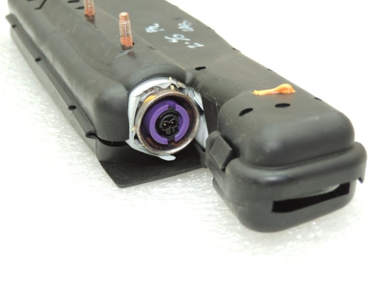 OEM Opel Zafira C drošības modulis priekšējā labajā pusē 13437399