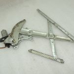 OEM Suzuki Jimny 2003 Logu regulators ar motoru Priekšējais labais 8340181A10