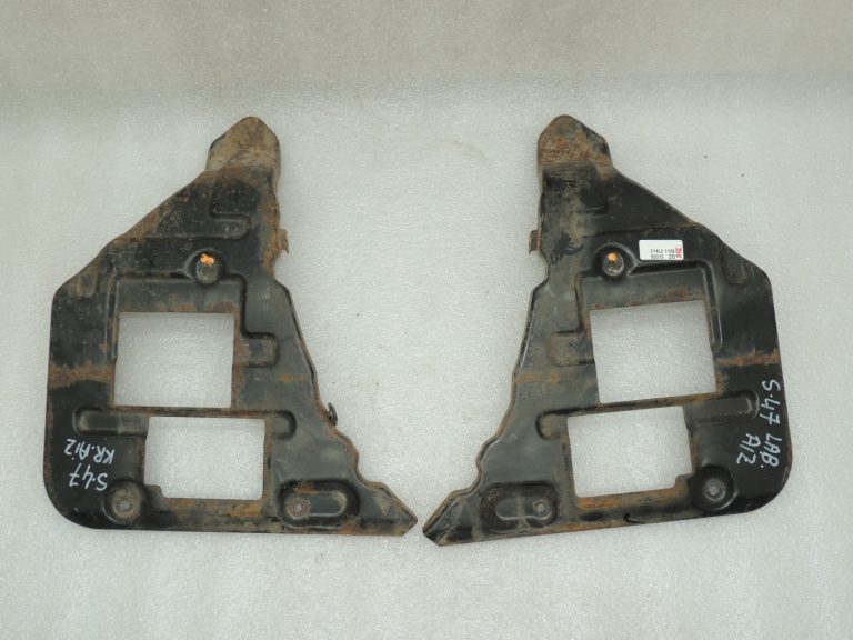 OEM Suzuki Grand Vitara II kronšteins aizmugurējā bampera komplektam kreisais labais