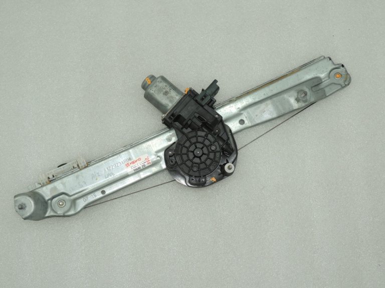 OEM Renault Espace V JFC Aizmugurējā stikla regulators pa labi 827204540R