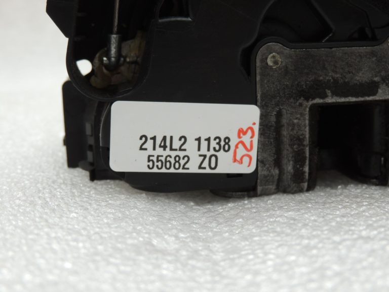 OEM Renault Espace V JFC aizmugurējā labās puses durvju slēdzene 825021381R