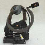 OEM Renault Espace V JFC aizmugurējo kreiso durvju slēdzene 825039389R