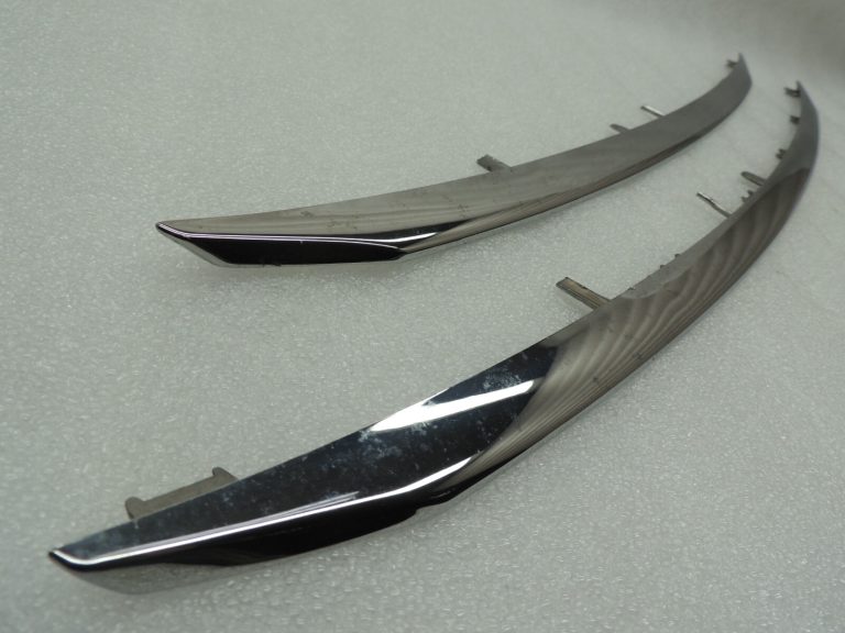 Peugeot 2008 priekšējā bampera crom molding vāks 1610144980