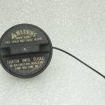 Oriģinālais Suzuki degvielas uzpildes vāks 89260-65GA2