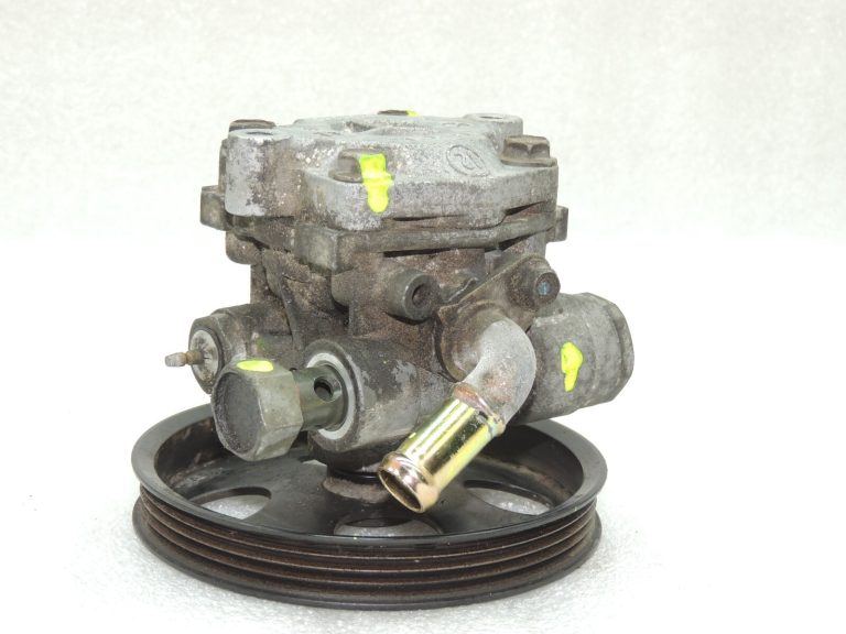 OEM Suzuki Liana 1.4 1.6 stūres pastiprinātāja sūknis 4911054G00