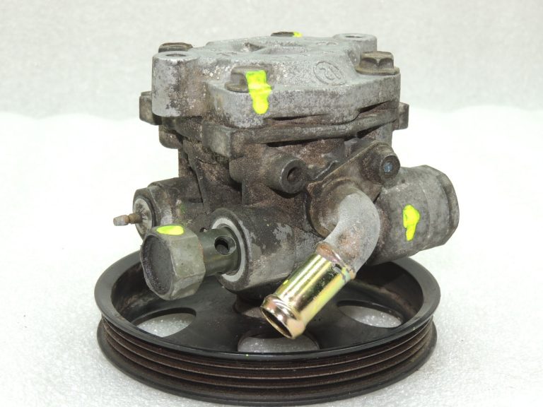 OEM Suzuki Liana 1.4 1.6 stūres pastiprinātāja sūknis 4911054G00
