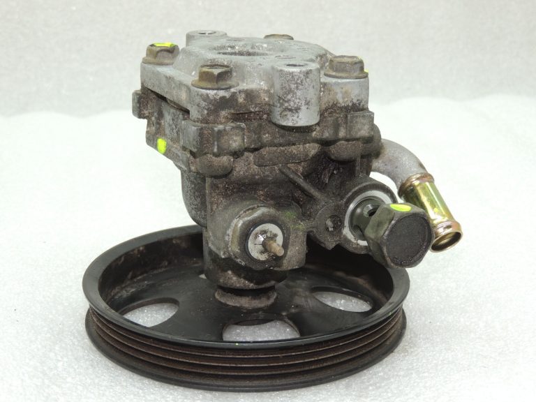 OEM Suzuki Liana 1.4 1.6 stūres pastiprinātāja sūknis 4911054G00