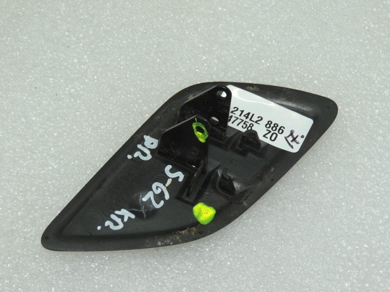 Suzuki SX4 II vāciņš priekšējo lukturu mazgātājs ZCE Cosmic Black 39154-61MA1