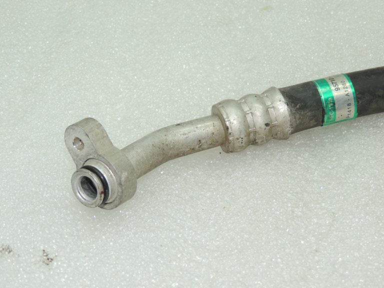 OEM Suzuki SX4 gaisa kondicionēšanas šļūtene 9571079J00