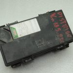 OEM Chrysler Grand Voyager 2.8CRDi V drošinātāju kārba R4692302AE