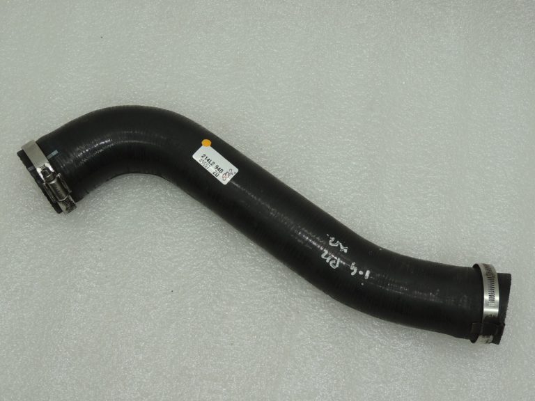 OEM Chrysler Grand Voyager 2.8CRDi V Pipe Turbo starpdzesētājs 4809883AB