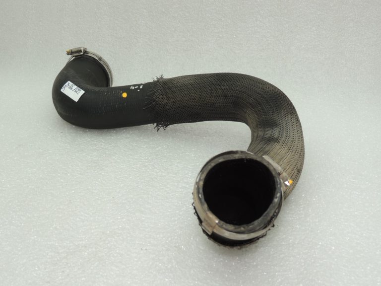 OEM Chrysler Grand Voyager 2.8CRDi V Pipe Turbo starpdzesētājs 4809886AC