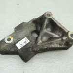 OEM Chrysler Grand Voyager 2.8CRDi V motora stiprinājums 90542136F