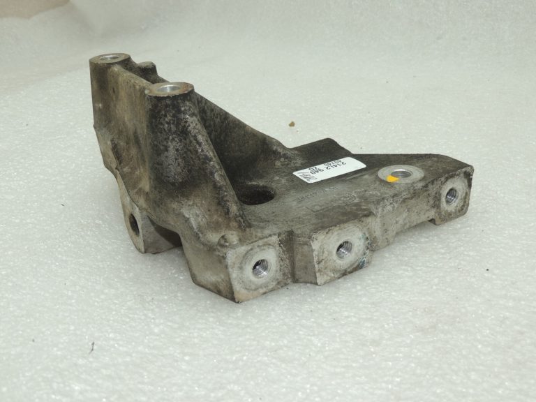 OEM Chrysler Grand Voyager 2.8CRDi V motora stiprinājums 90542136F