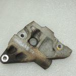 OEM Chrysler Grand Voyager 2.8CRDi V motora stiprinājums 90542136F
