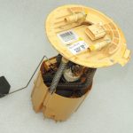Oriģinālais Chrysler Grand Voyager V 2.8CRDi dīzeļdegvielas sūknis 68030927AA