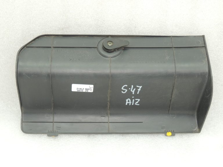 Suzuki Grand Vitara II bagāžnieka instrumentu vāks 76230-65D10-P4Z