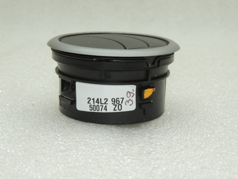 OEM Suzuki SX4 I ventilācijas restes 73630-62J10-BWL