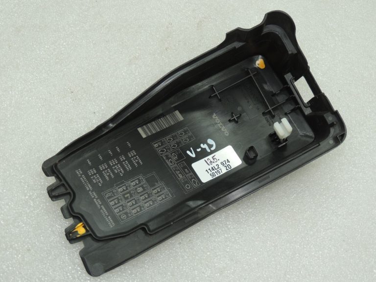 OEM Volvo S80 II drošinātāju kārbas vāks 31252841