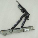 OEM Volvo S80 II aizmugurējo durvju eņģe labajā pusē 30799275