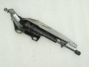 OEM Volvo S80 II motora pārsega eņģes labajā pusē 31385811
