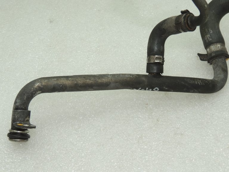 OEM Volvo S80 II 2.4D radiatora līnija 31269040, 30751999