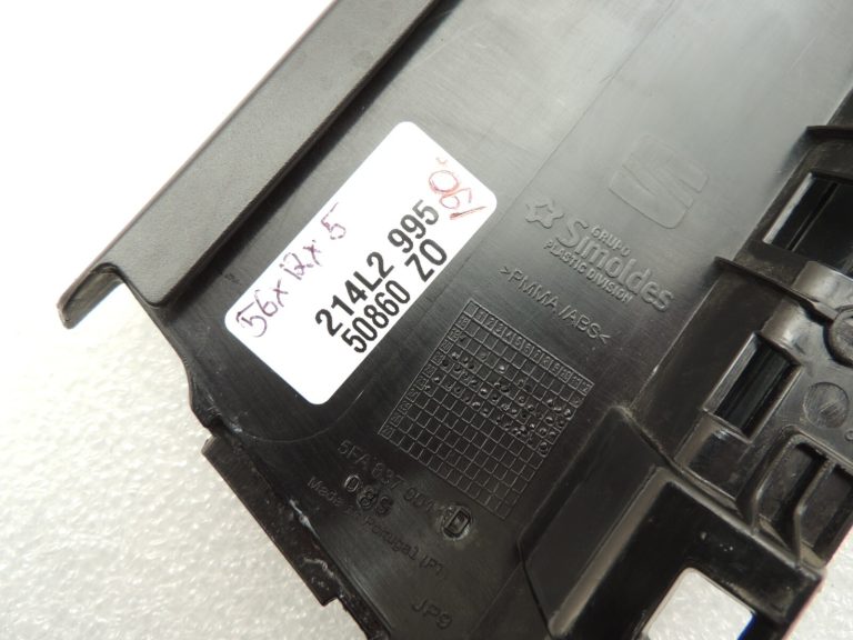 Seat Cupra Leon KL8 durvju panelis priekšējais kreisais 0E / Y9T 5FA837901D