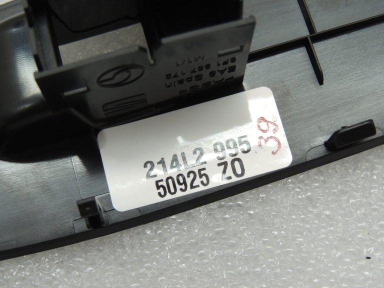 Seat Cupra Leon KL8 durvju paneļa vāks priekšējais labais 6F1867172