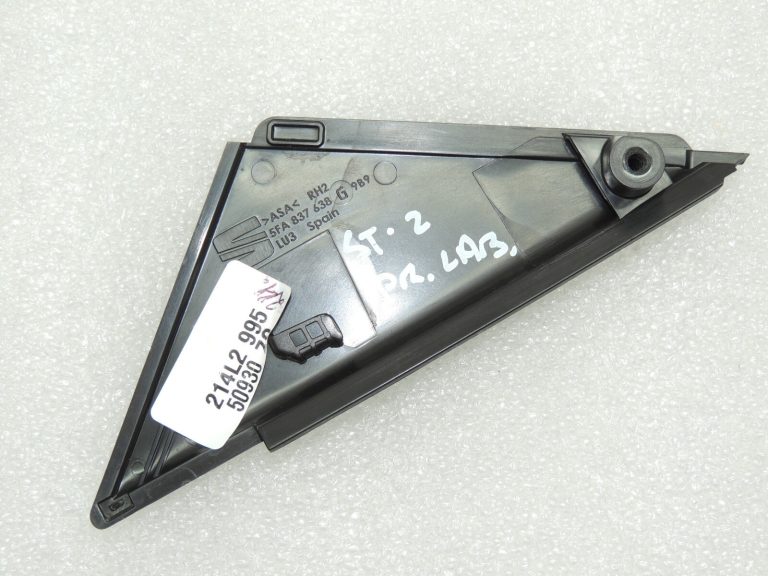 Seat Cupra Leon KL8 durvju panelis priekšējais labais 5FA837638G
