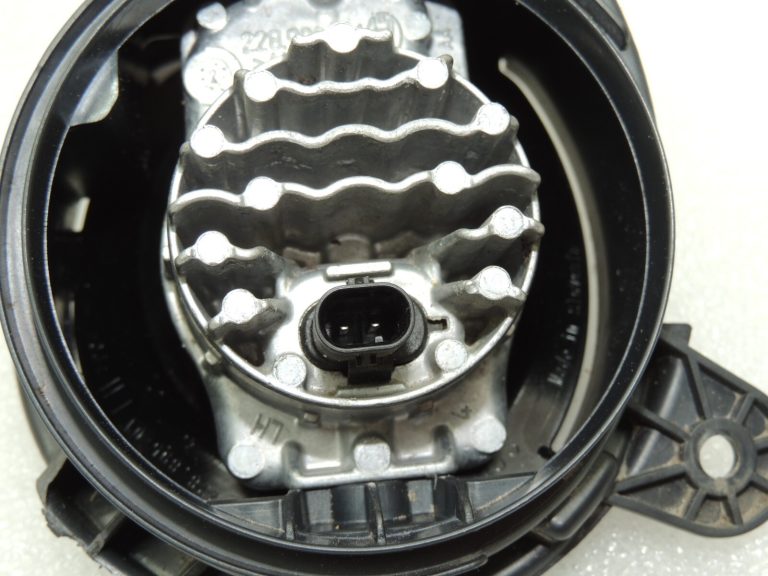 Seat Cupra Leon KL8 LED miglas lukturis kreisais 5FJ941701