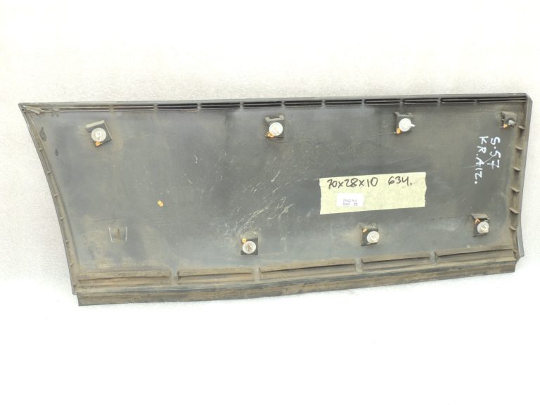 OEM Suzuki Grand Vitara III aizsargs pret šļakatām aizmugurējās kreisās durvis ZDL 7769065J00ZDL