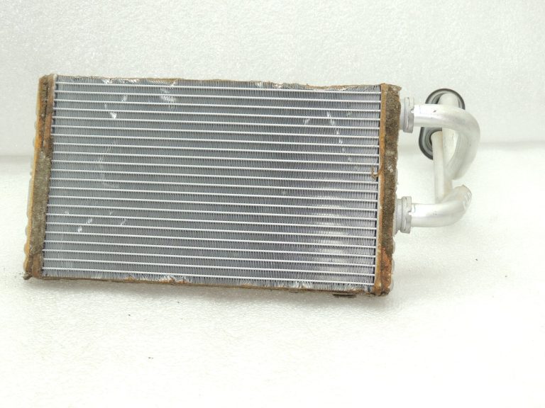 OEM Suzuki Grand Vitara III sildītājs 74120-64JJJ0