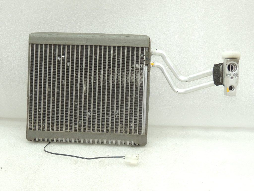 OEM Suzuki Grand Vitara III iztvaicētājs 95410-64J21