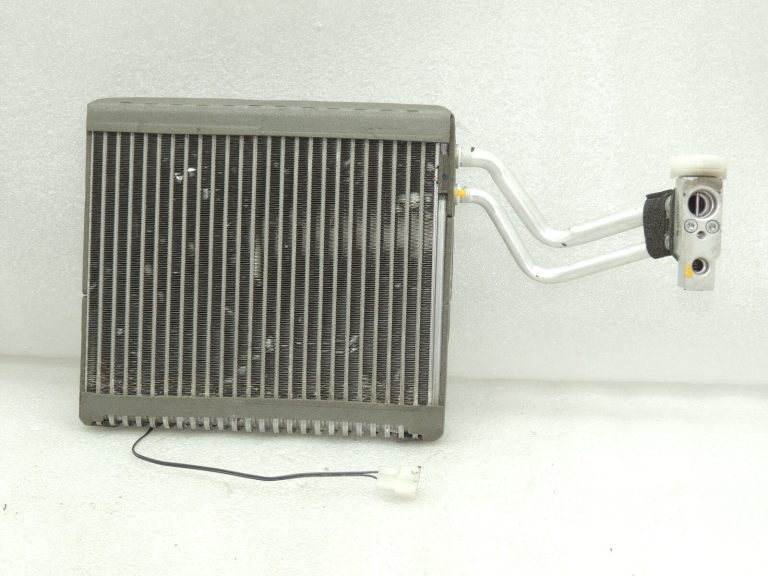 OEM Suzuki Grand Vitara III iztvaicētājs 95410-64J21
