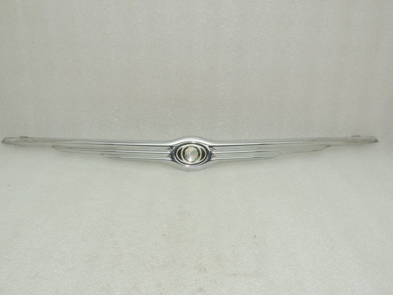 OEM Chrysler Grand Voyager 2.8CRDi V apdare hromēta 55370000AB