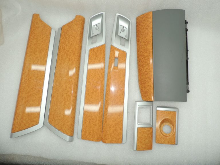 OEM Chrysler Grand Voyager 2.8CRDi V salona vāka komplekts