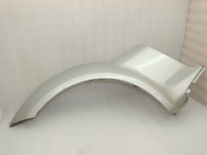 Suzuki Jimny MK3 Aizsargs pret šļakatām aizmugurējais labais 7755081A00Z2S