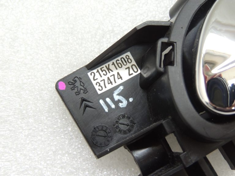 Citroen Peugeot Iekšējais kreiso durvju rokturis 9143T1 9683446877 9683446177