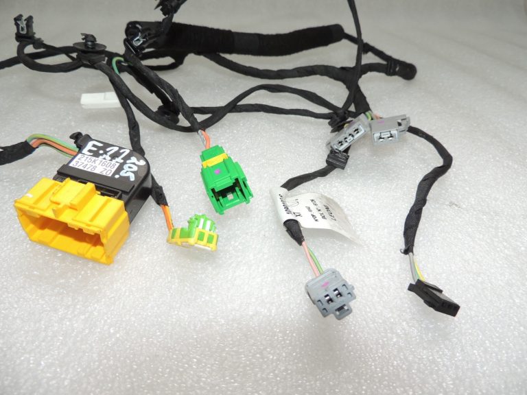 Citroen C5 II Priekšējo sēdekļu elektroinstalācijas siksnas 6505Y8 6505Z6 6505Z9 6505A1