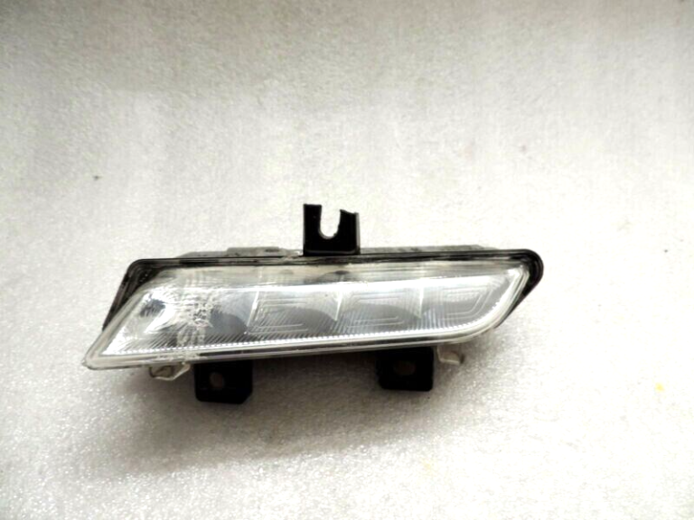 Oriģināls Renault Captur I Clio IV LED dienas gaitas lukturis kreisais 266059493R DEFEKTĪVS
