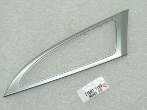 OEM Renault Espace V JFC durvju panelis iekšējais kreisais 829259048R